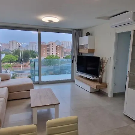 Oasis De La Cala Apartment *