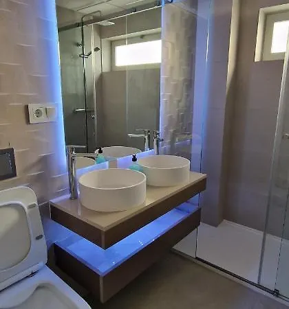 Oasis De La Cala Apartment *