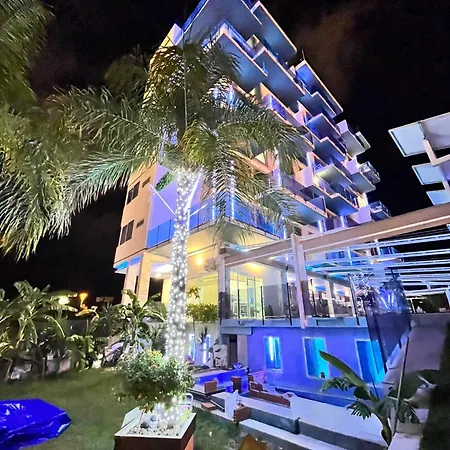Oasis De La Cala *